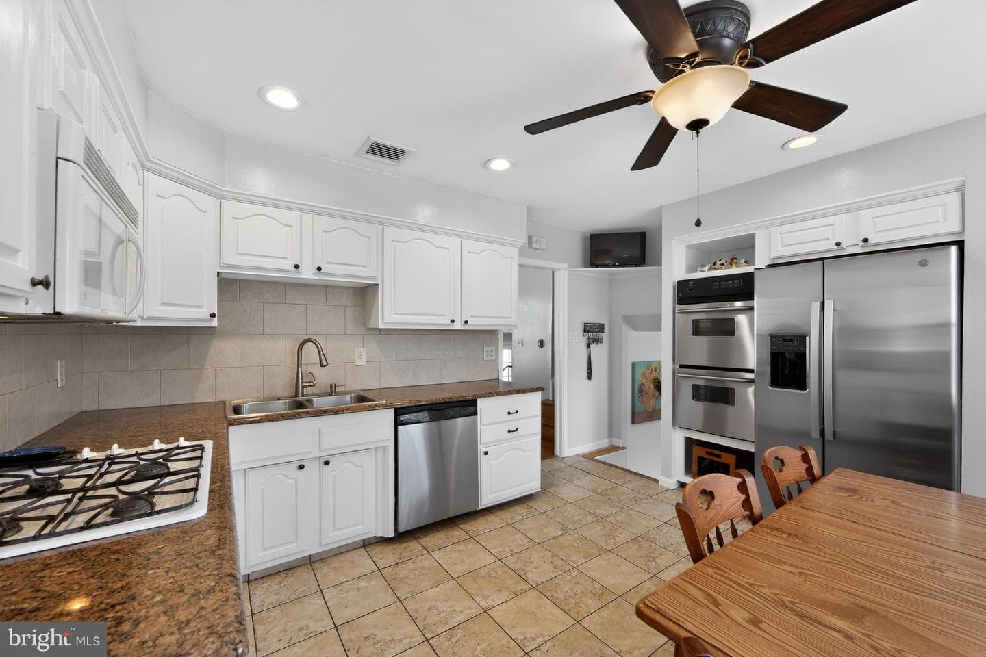 51 Oakland Drive photo 12