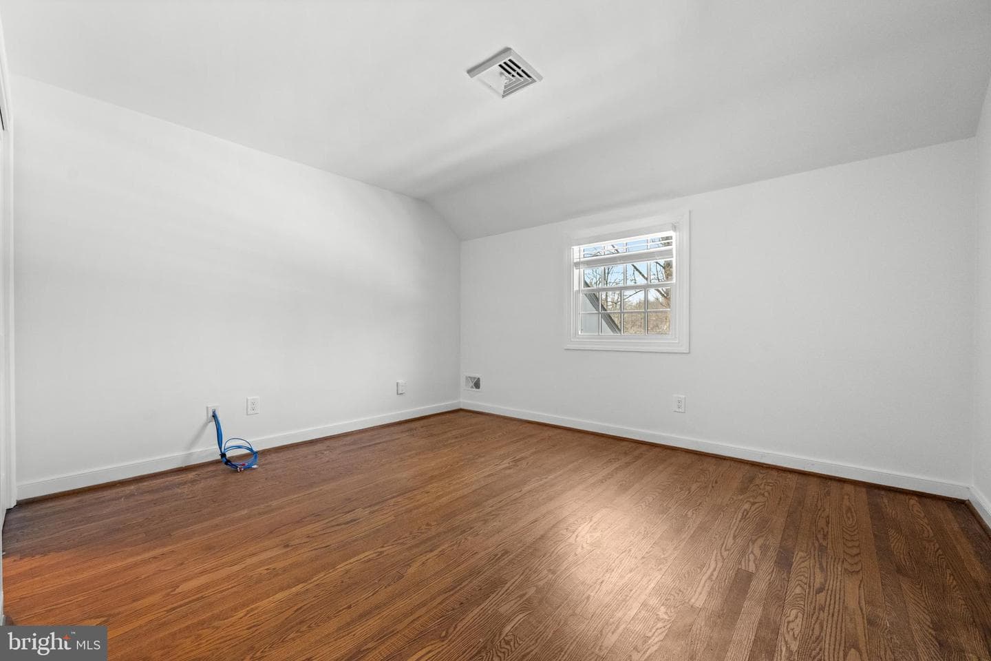 130 Beaumont Road photo 30