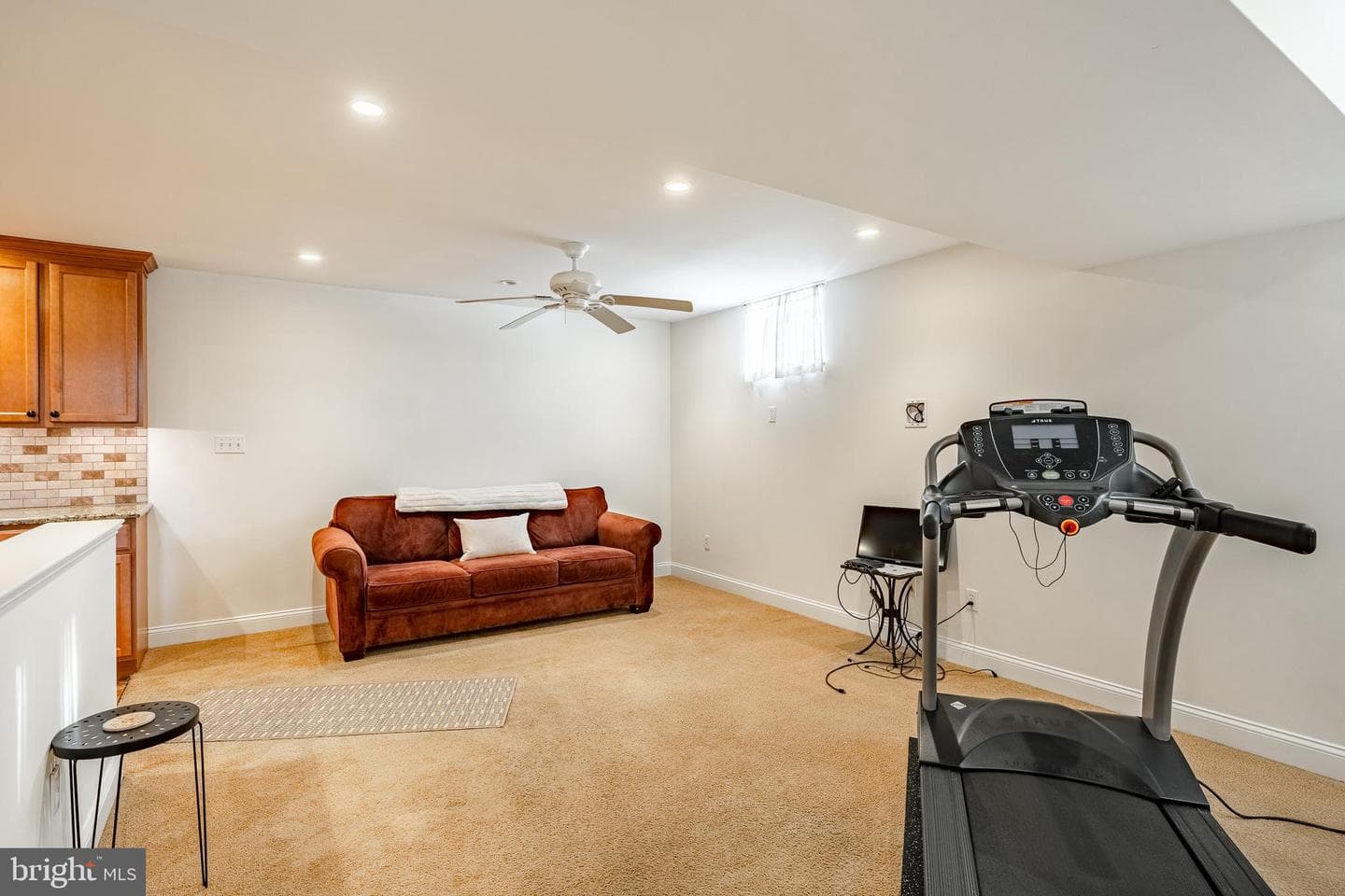 401 Marshall Road photo 28
