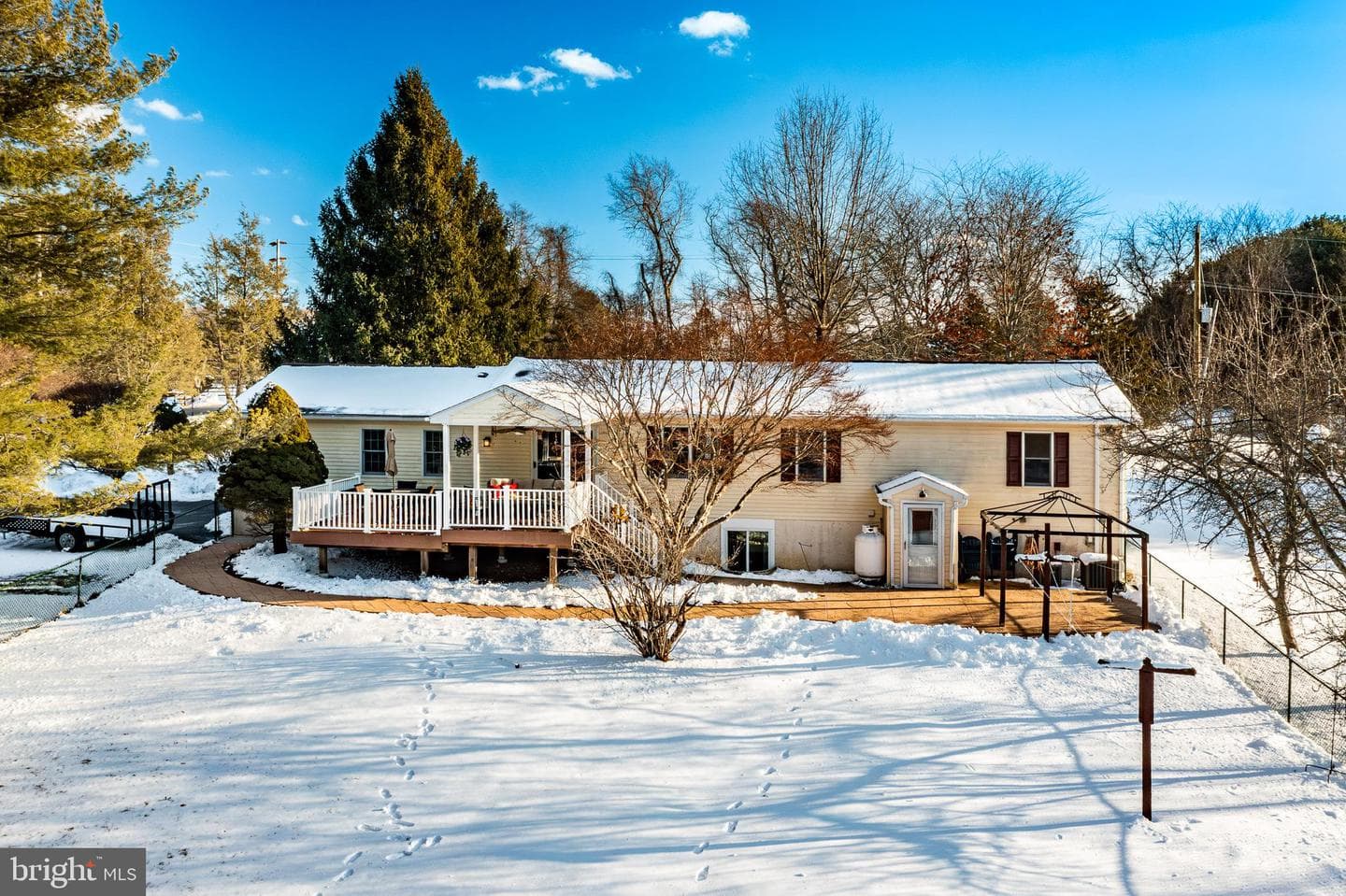 401 Marshall Road photo 37