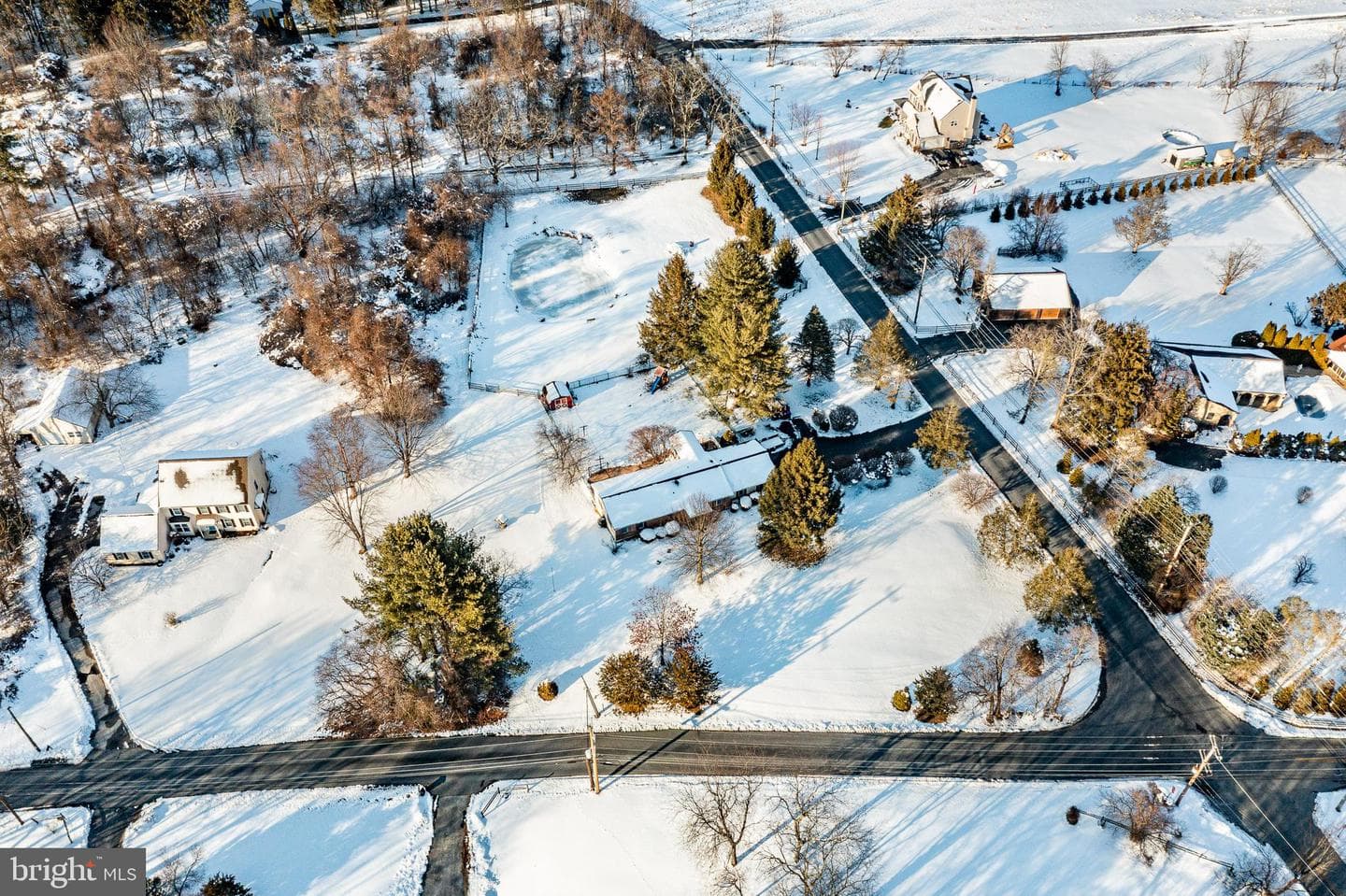 401 Marshall Road photo 41