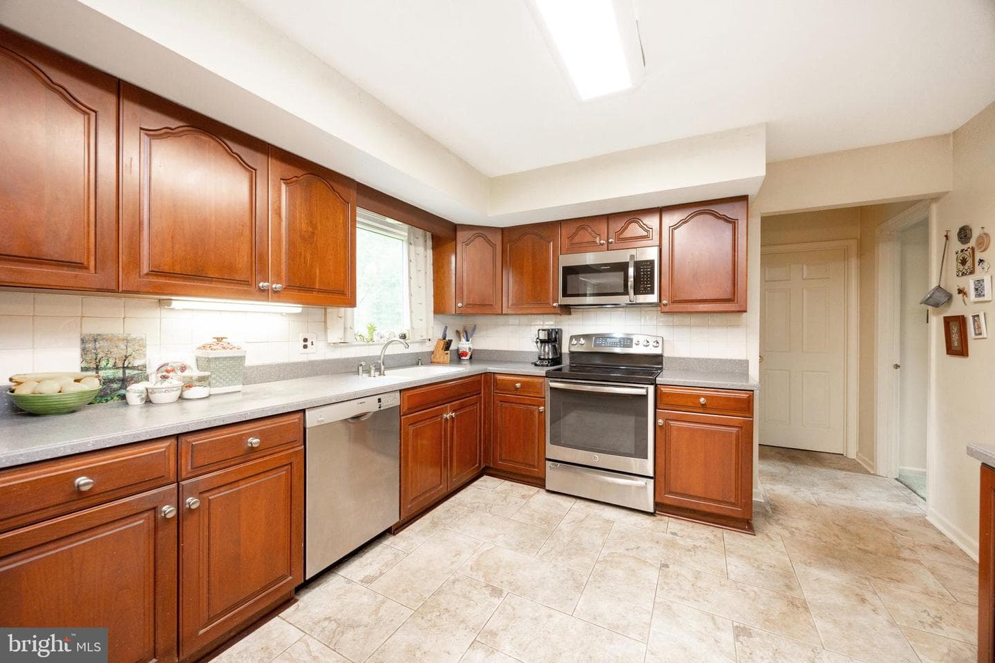 1308 S Tulip Drive photo 10
