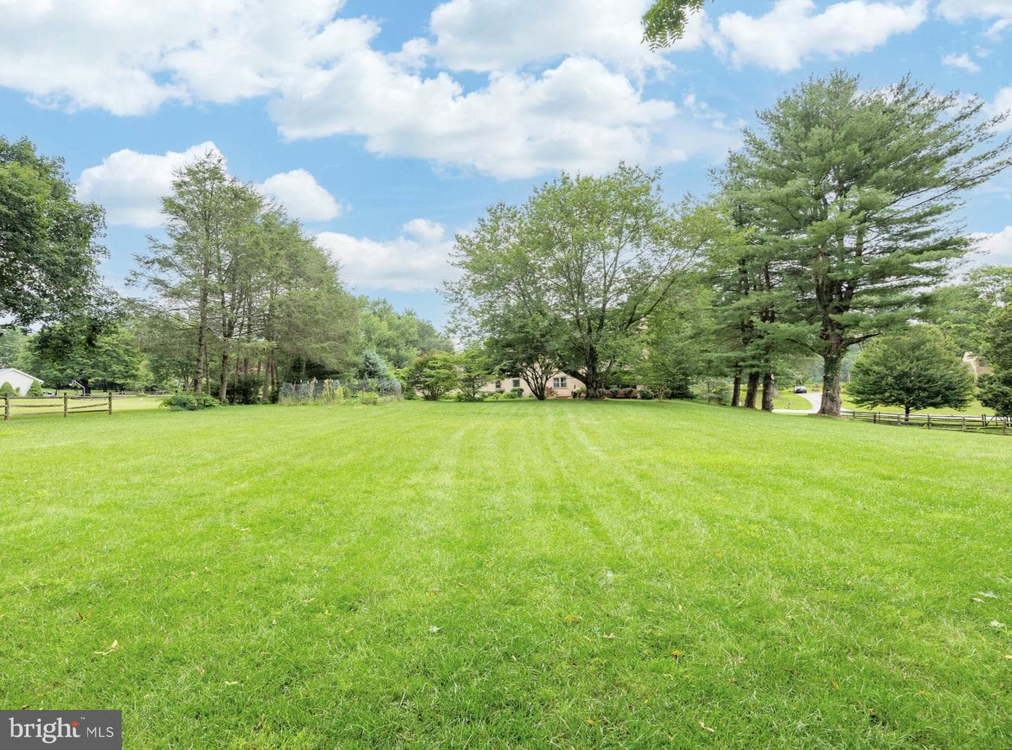 1308 S Tulip Drive photo 36