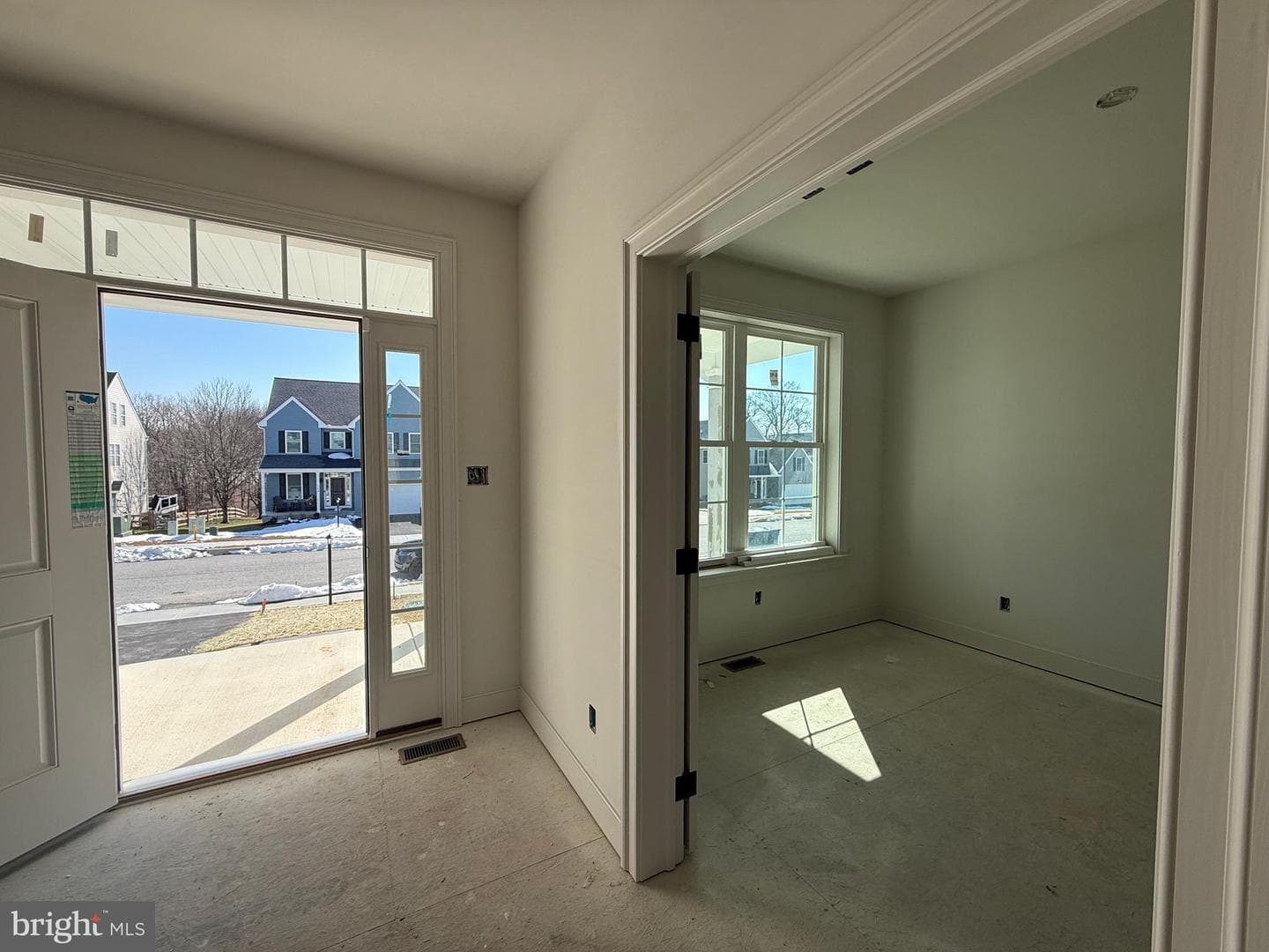 253 Beaumont Drive photo 17