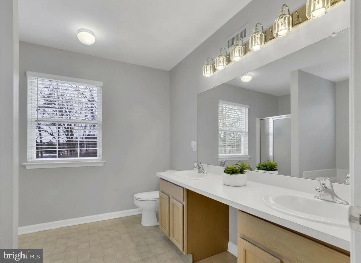 258 Thornridge Drive photo 21