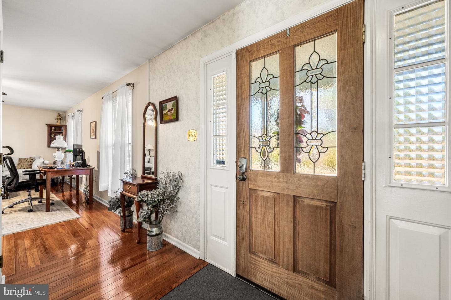 103 Kurtz Lane photo 3