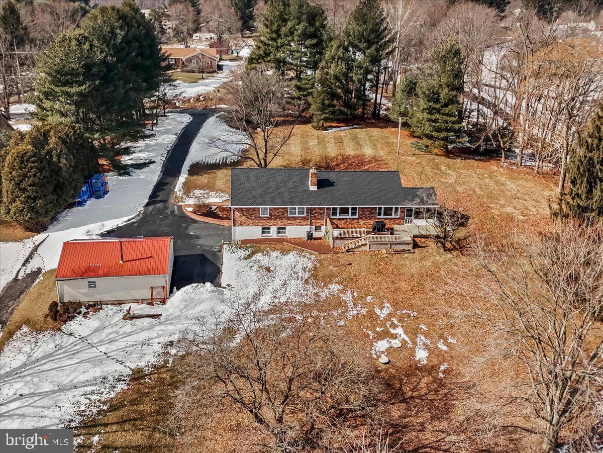 205 Northbank Road photo 42