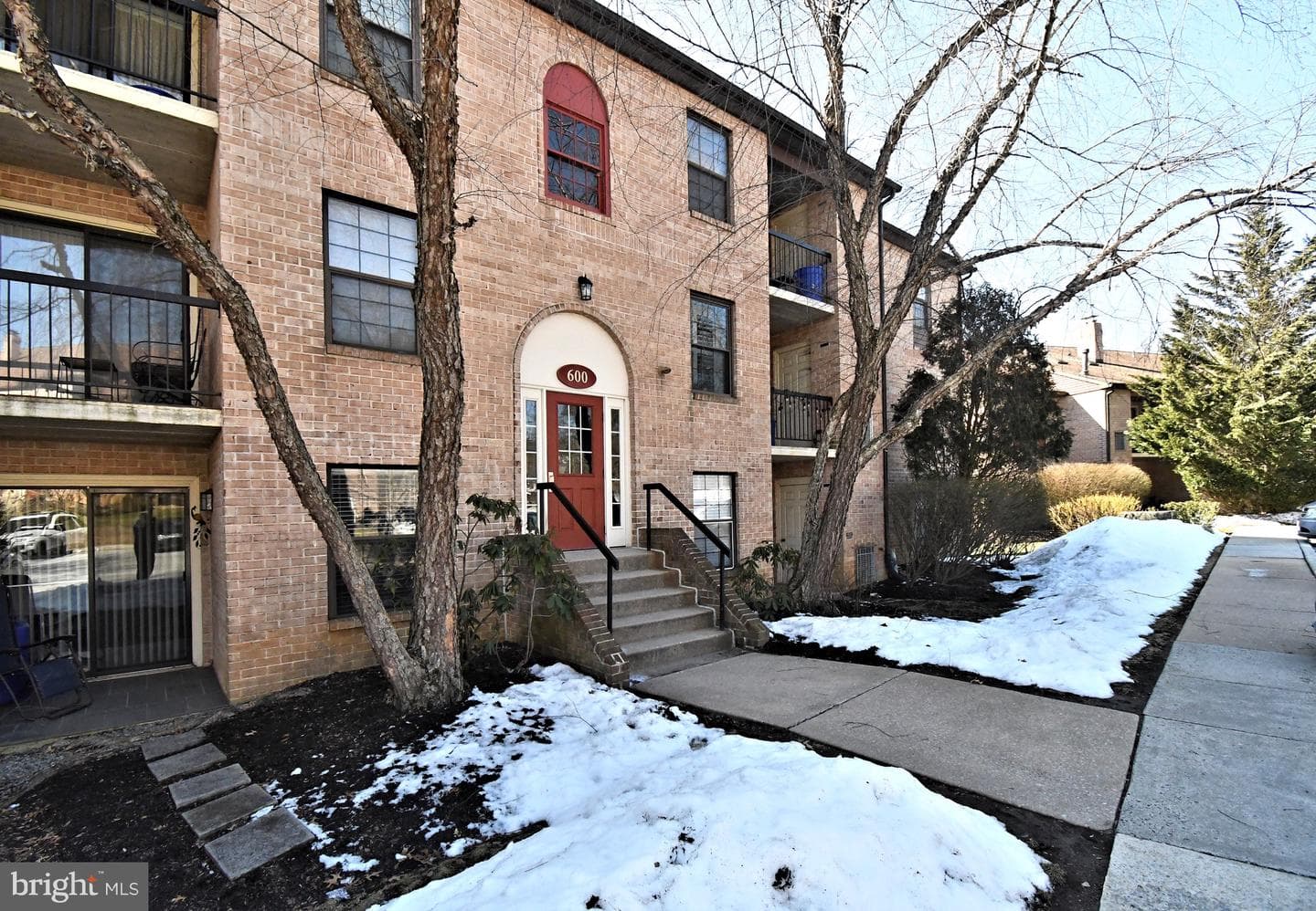 613 Washington Place #13 photo 42