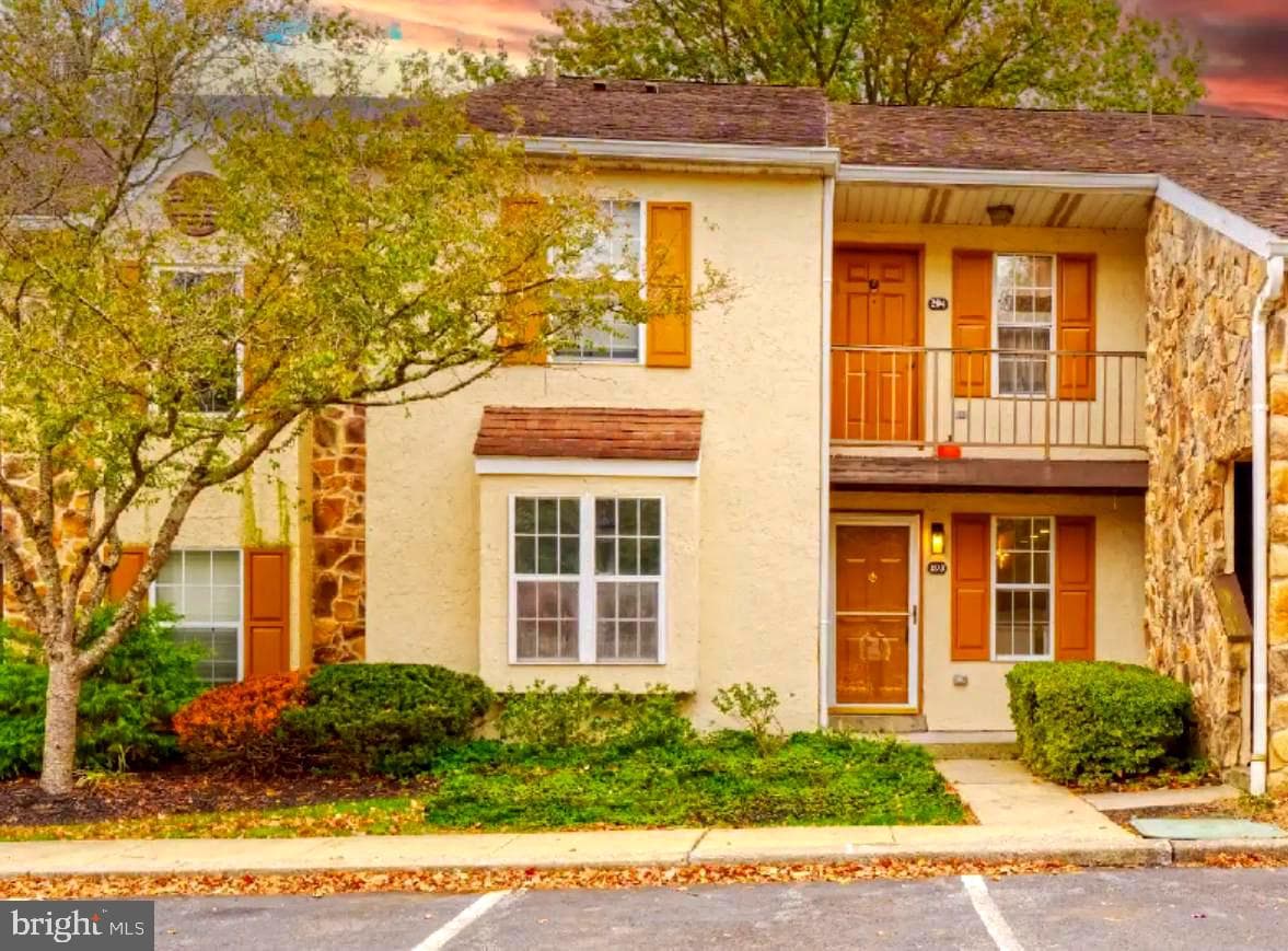 293 Valley Stream Lane #293