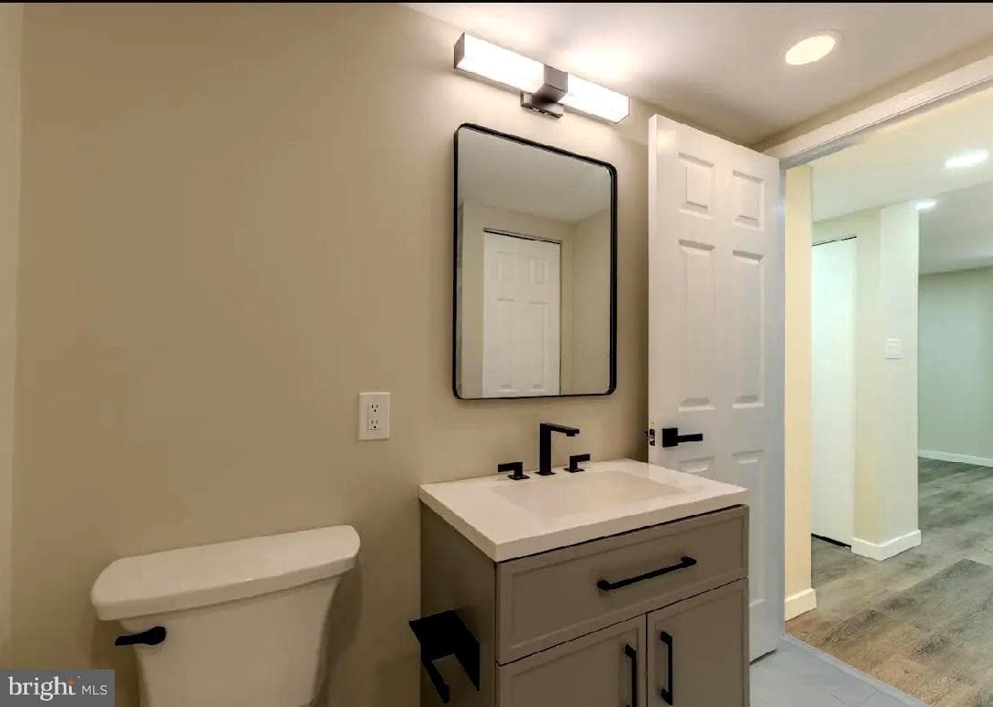 293 Valley Stream Lane #293 photo 11