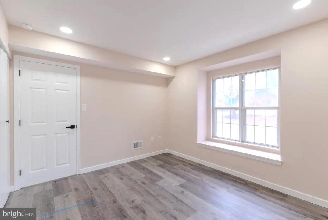 293 Valley Stream Lane #293 photo 16