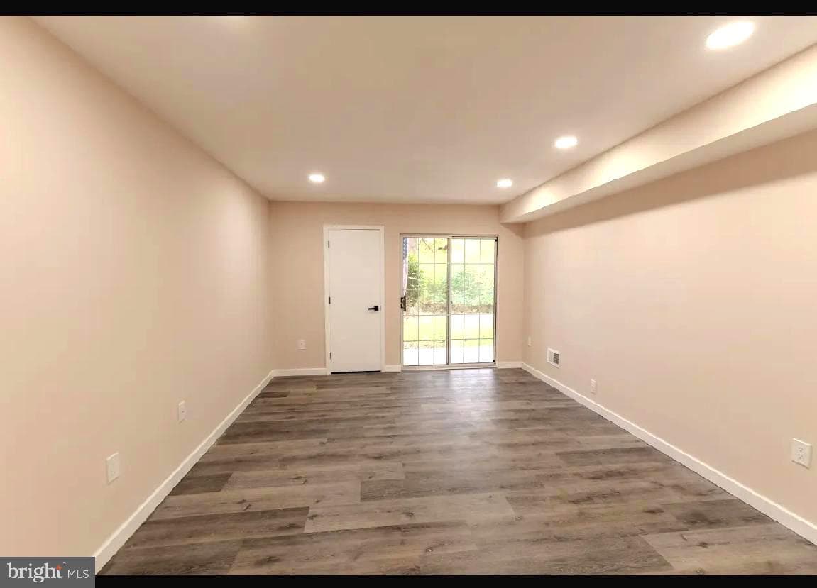 293 Valley Stream Lane #293 photo 7