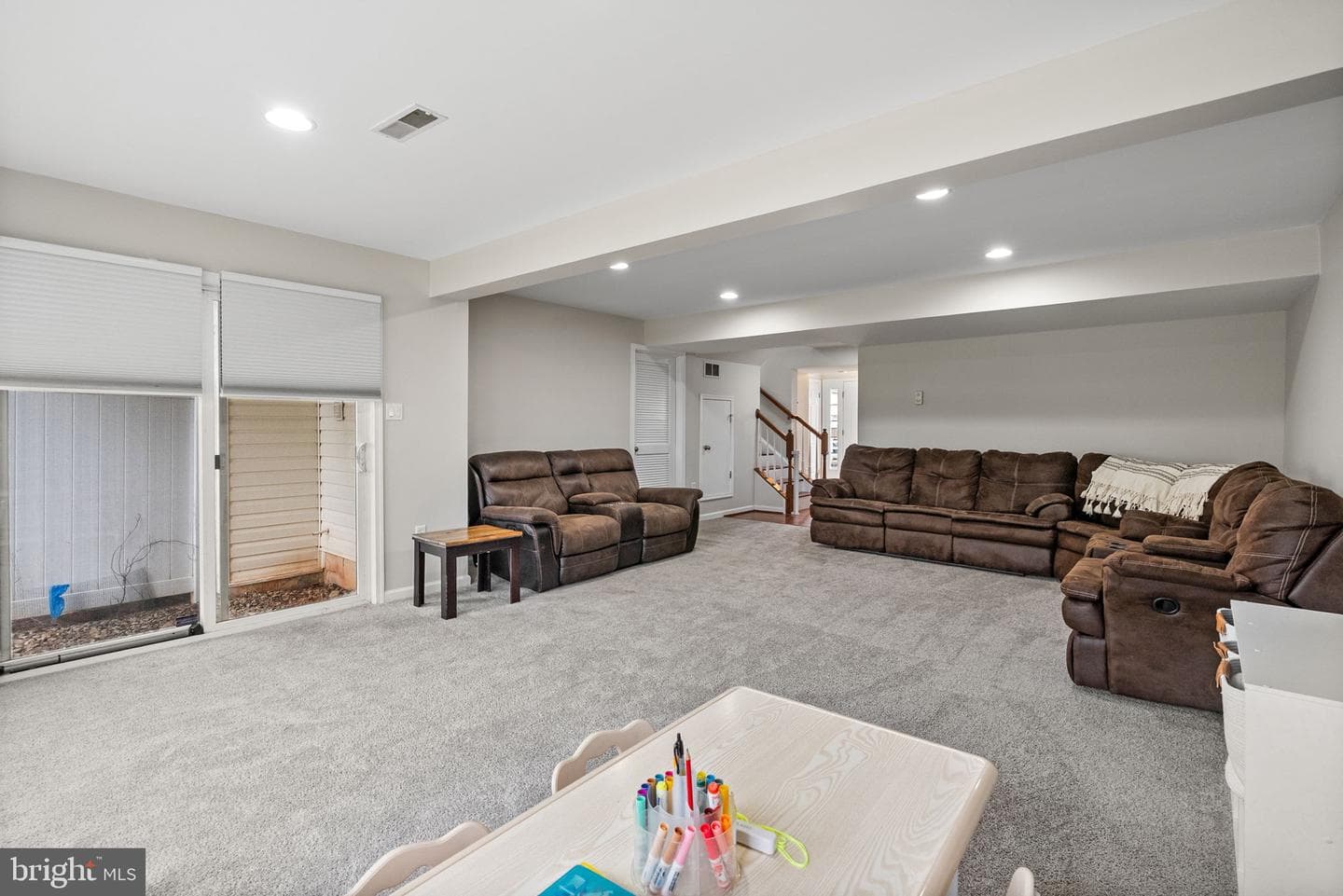 256 S Savanna Drive photo 12