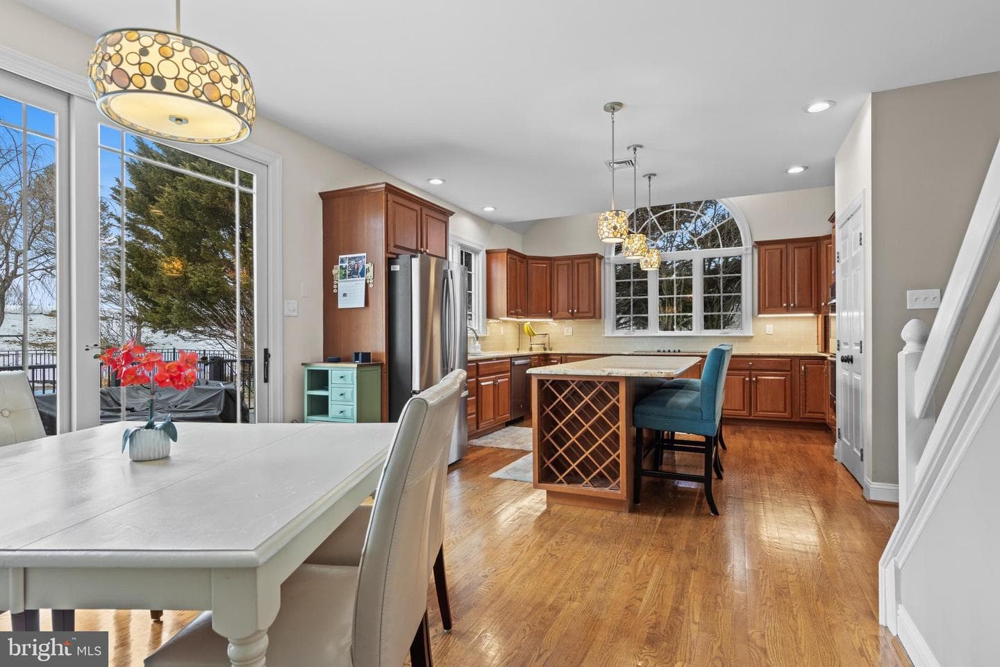 825 Bainbridge Drive photo 29