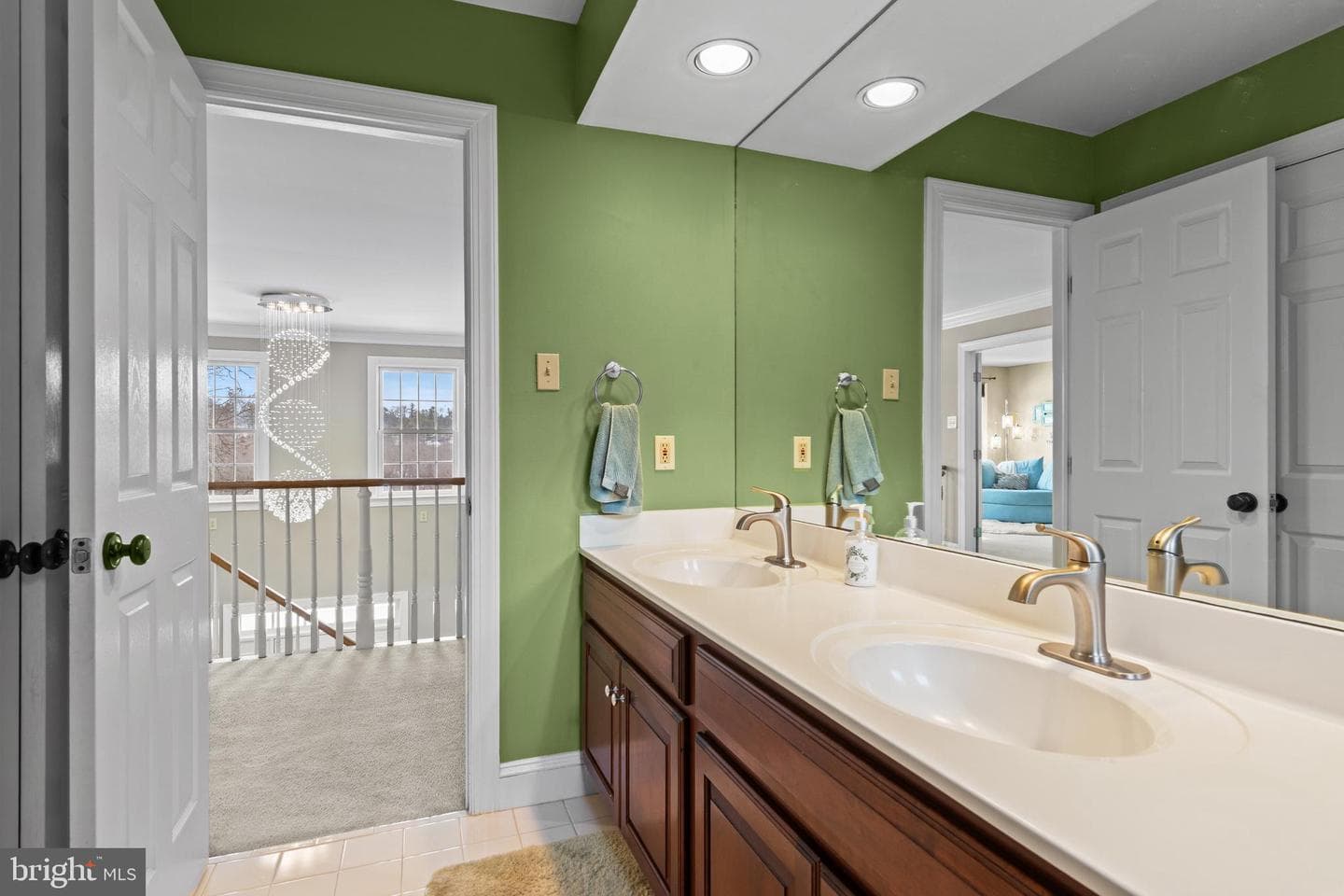 825 Bainbridge Drive photo 47