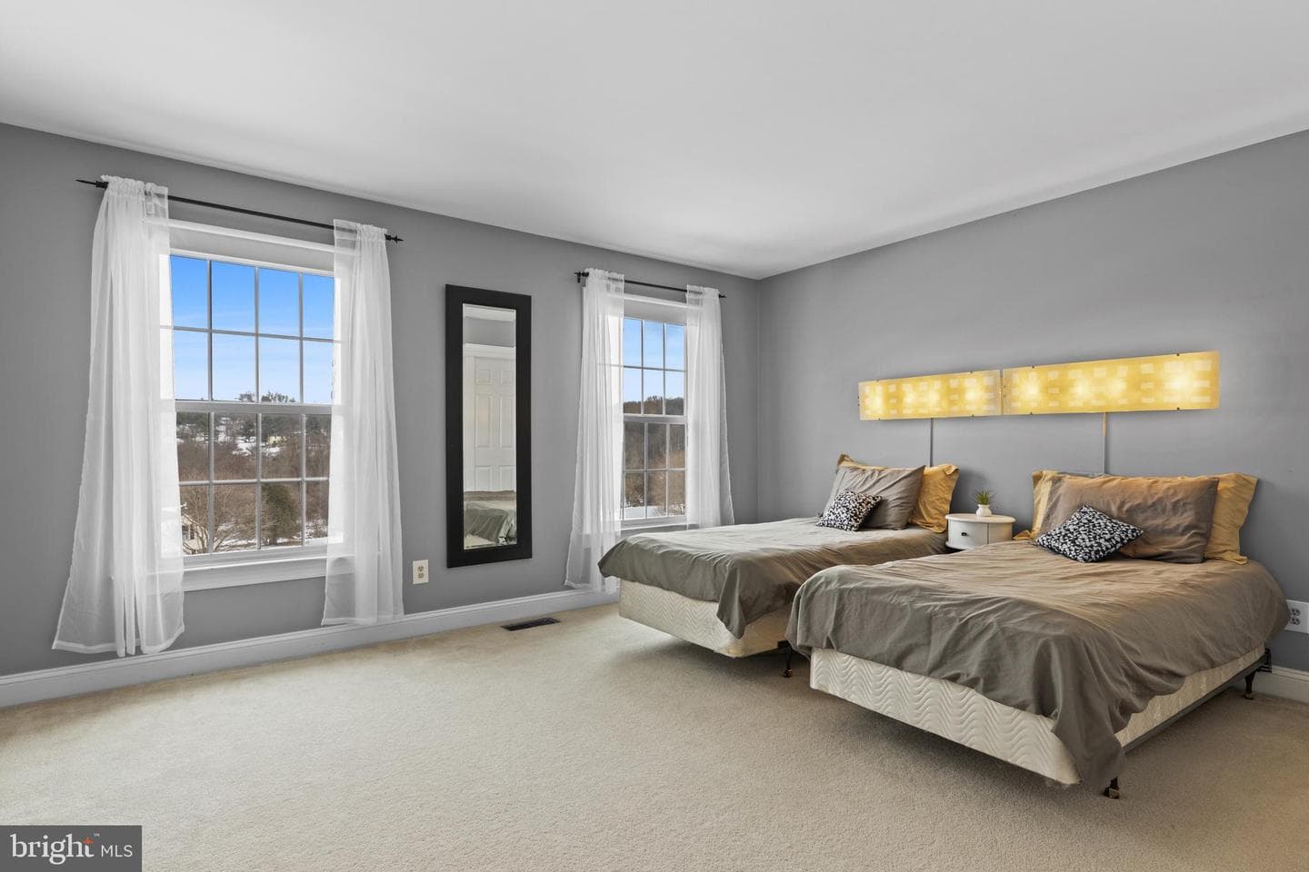 825 Bainbridge Drive photo 49