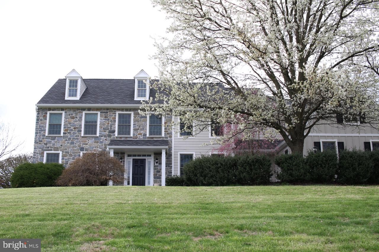 825 Bainbridge Drive photo 87