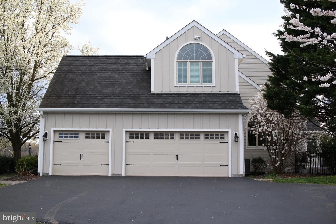 825 Bainbridge Drive photo 91