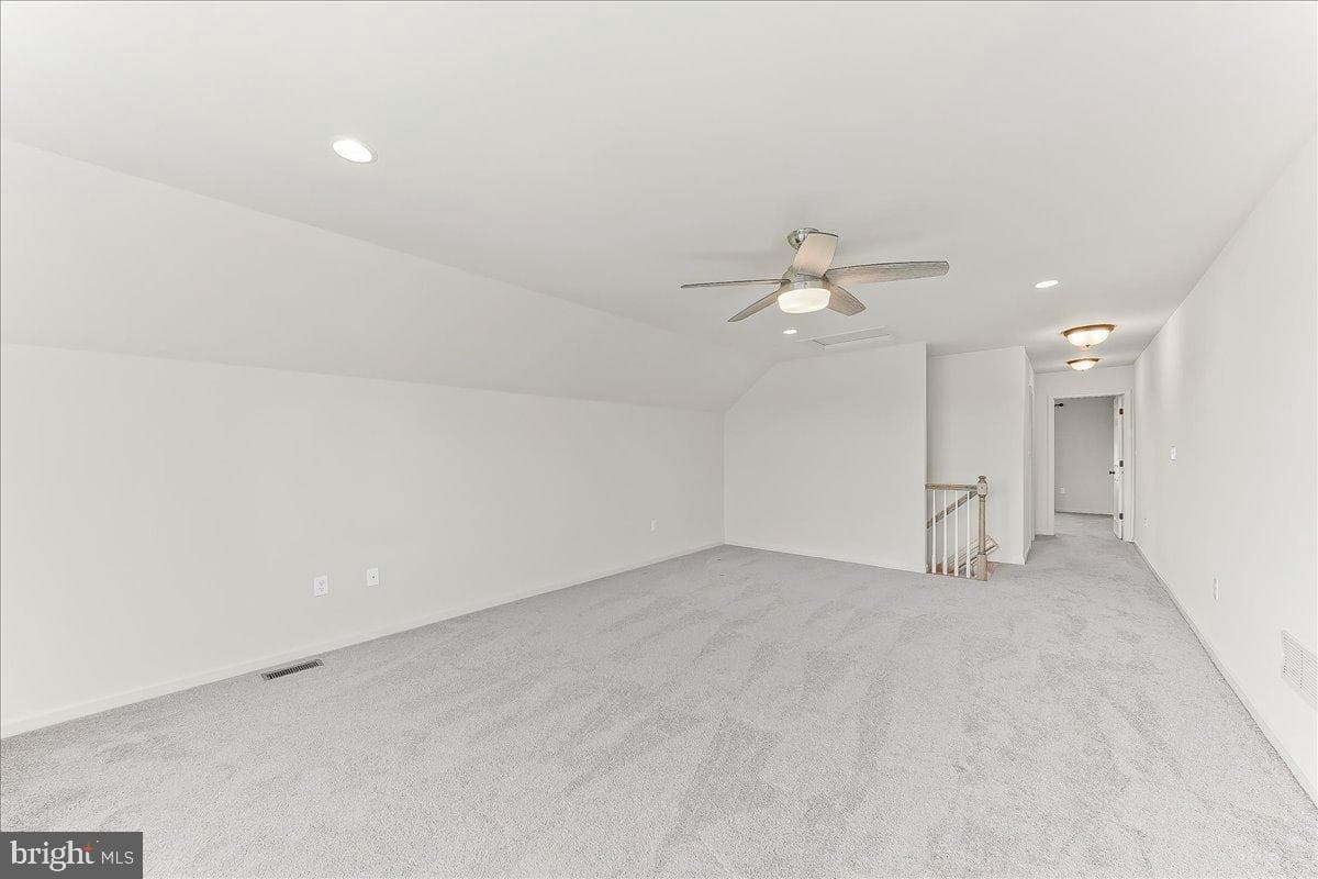 245 Flintwood Drive photo 34