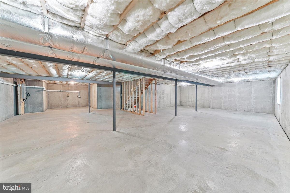 245 Flintwood Drive photo 37