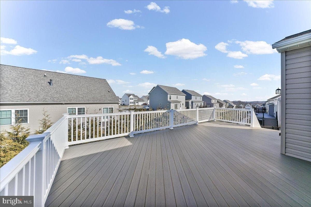 245 Flintwood Drive photo 43
