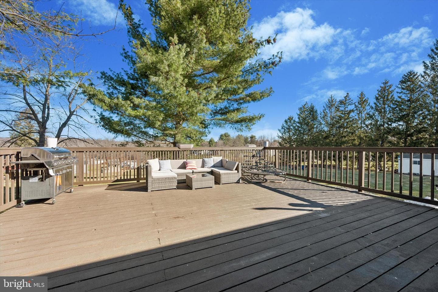 210 Valley Green Drive photo 11