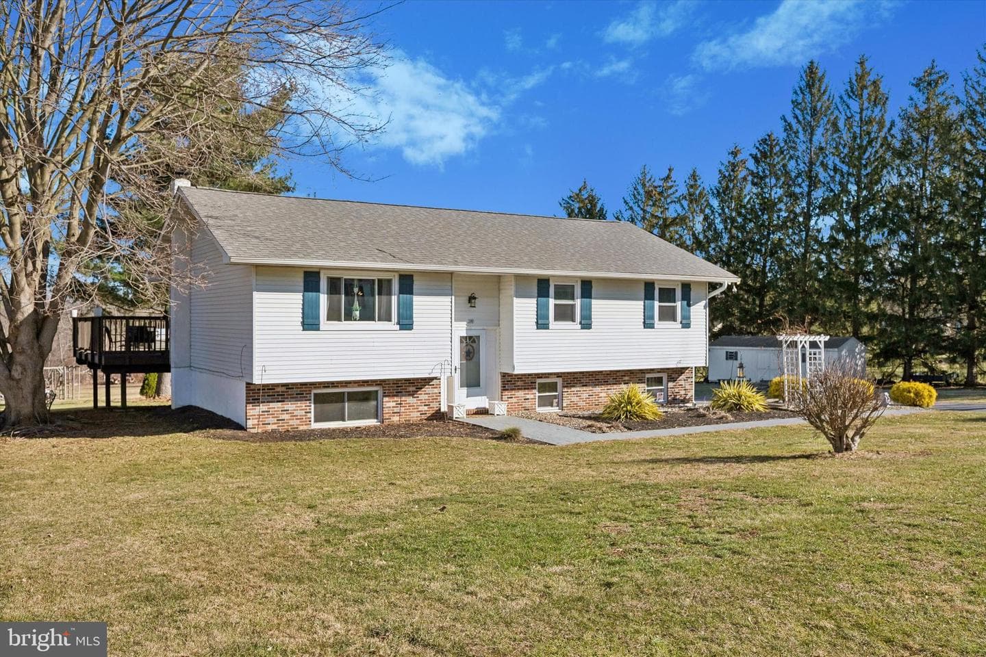 210 Valley Green Drive photo 3