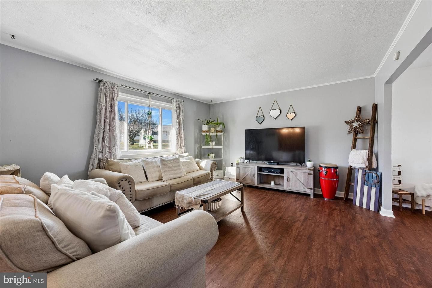 210 Valley Green Drive photo 4