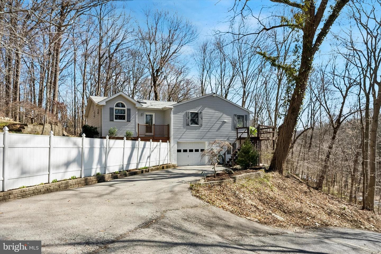50 Timacula Road photo 3