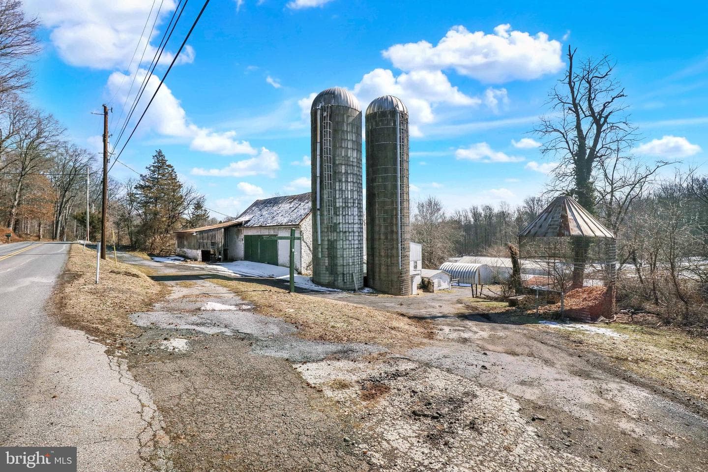 1250 New Philadelphia Road photo 17