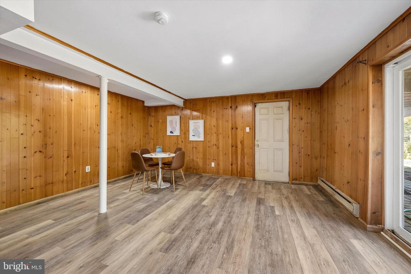712 Wickersham Lane photo 34