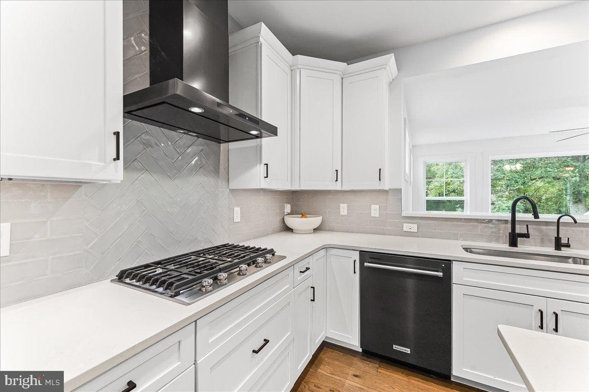 1051 Glen Hall Road photo 15