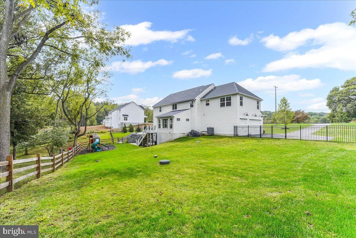1051 Glen Hall Road photo 46