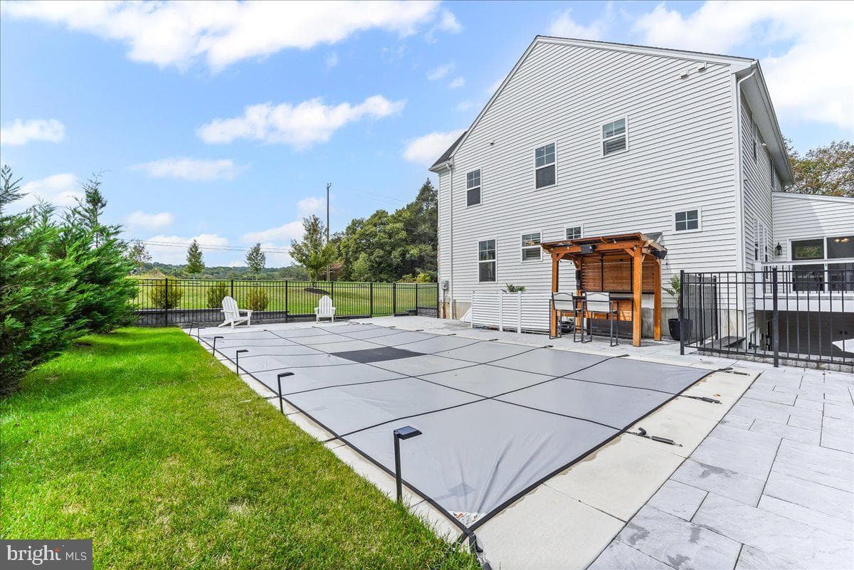 1051 Glen Hall Road photo 48