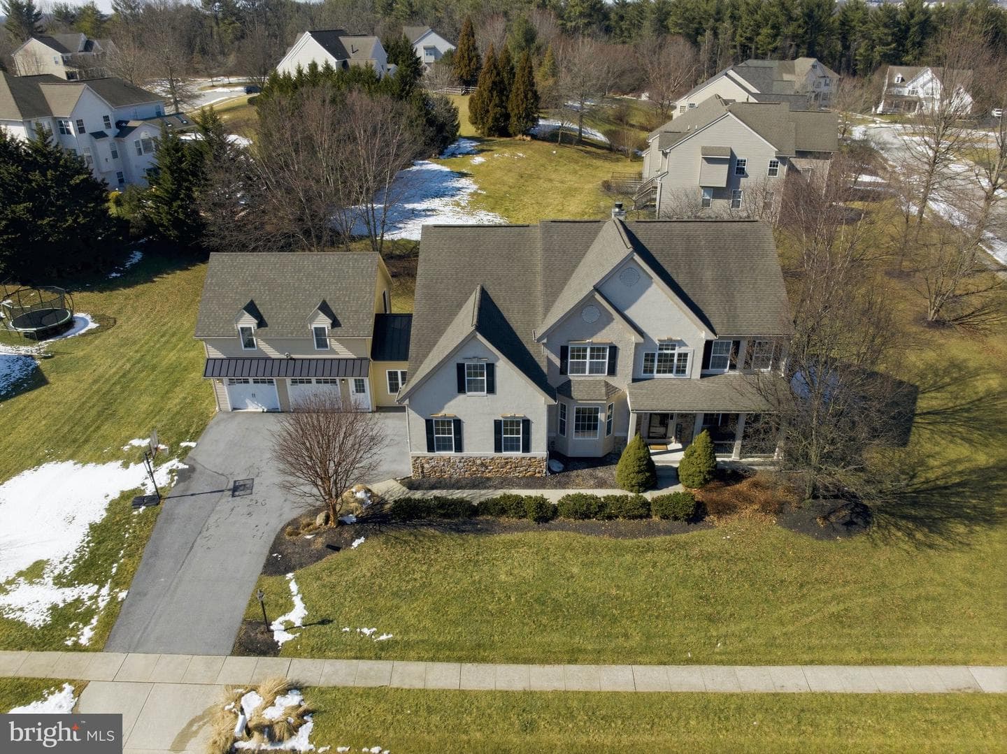 1319 Jamestown Drive photo 2
