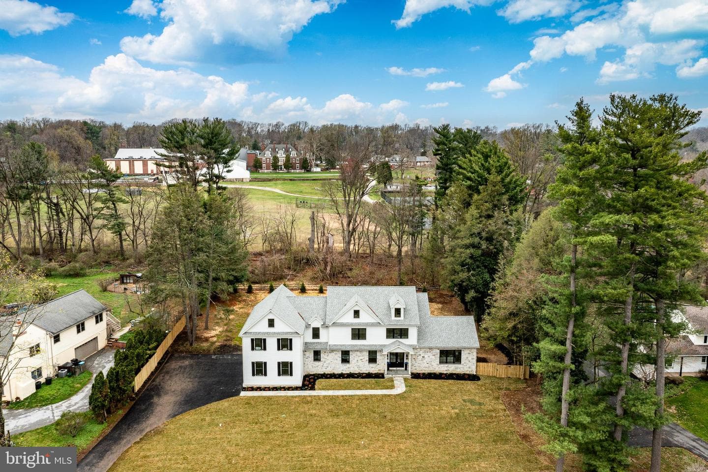 1427 Sugartown Road photo 51