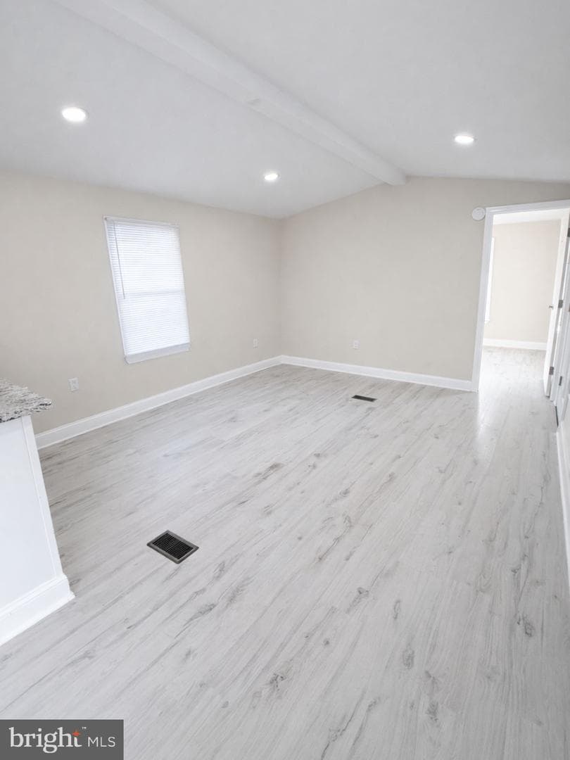 885 Buttonwood Avenue photo 6