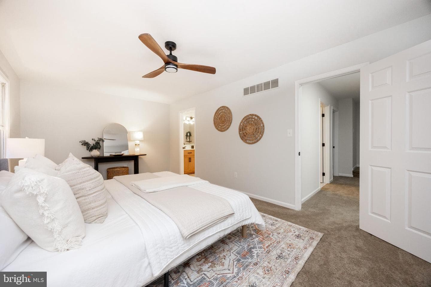 525 Pickering Station Drive photo 17