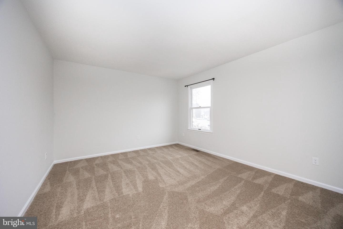 525 Pickering Station Drive photo 21