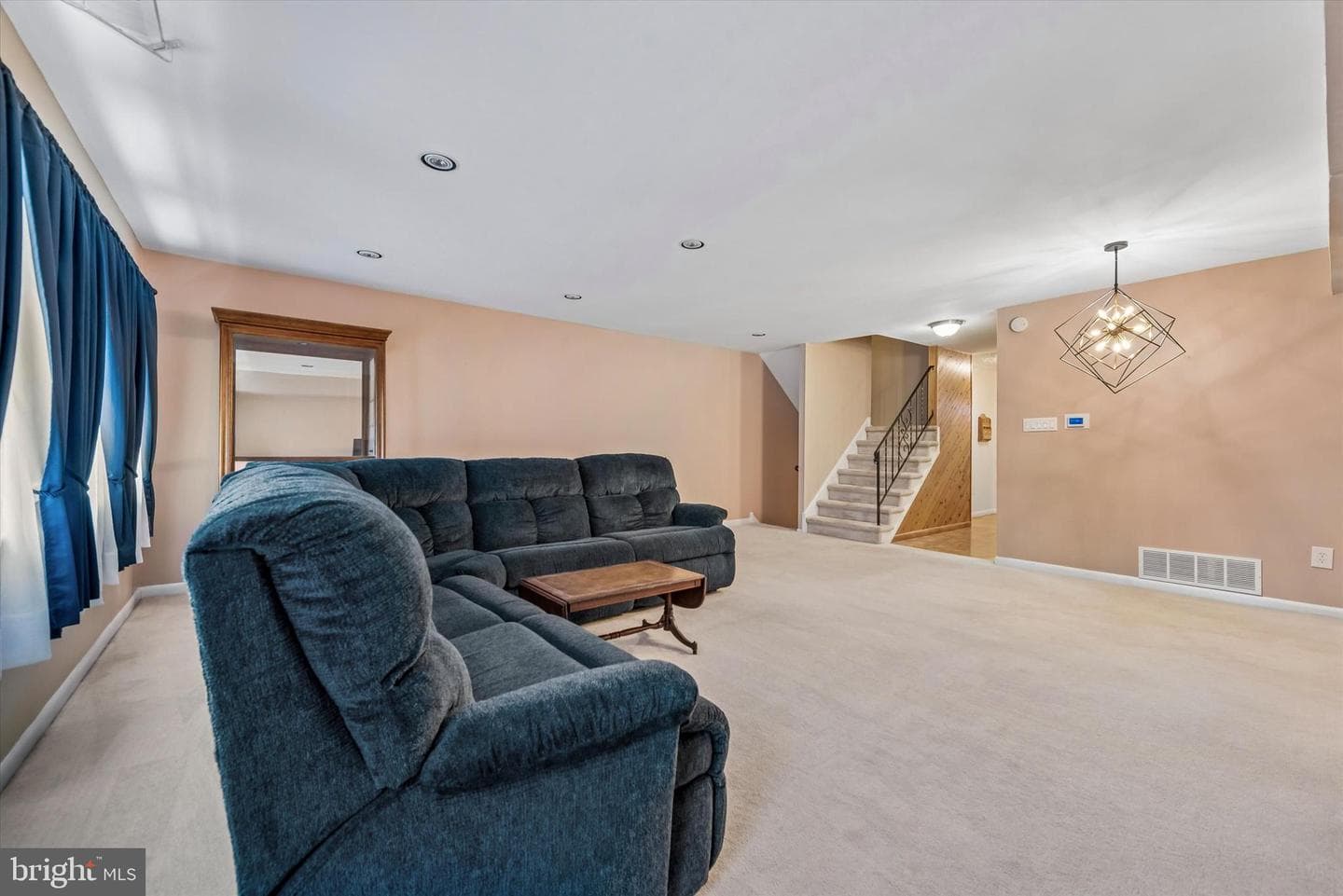 141 Ascot Court #26 photo 10