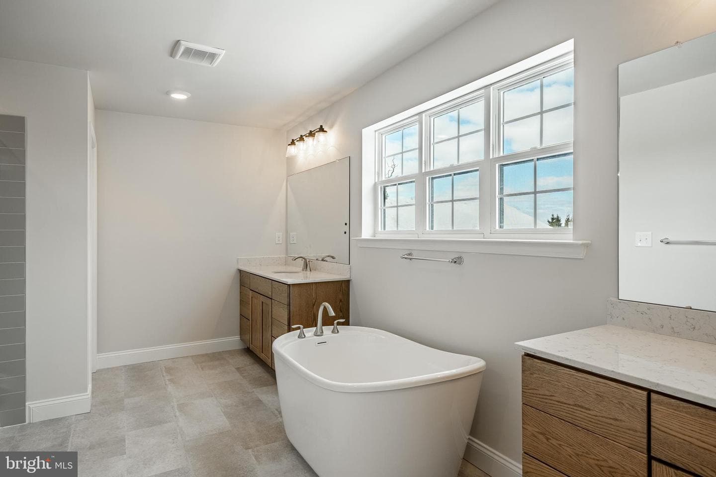 104 Ferry Lane photo 31