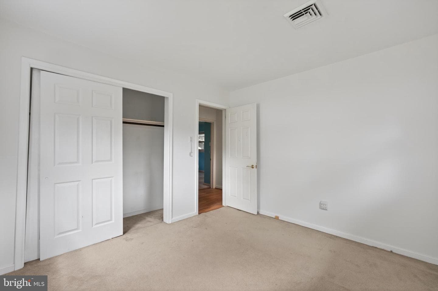 1234 S Hanover Street photo 8