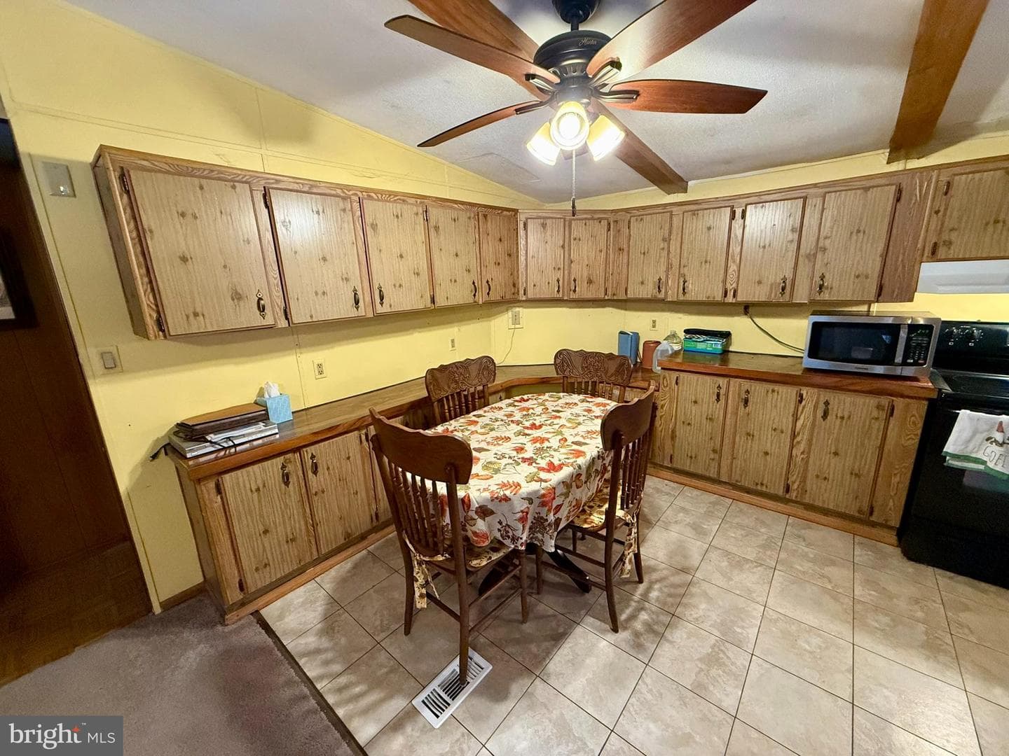 115 Spring Hill Lane photo 12