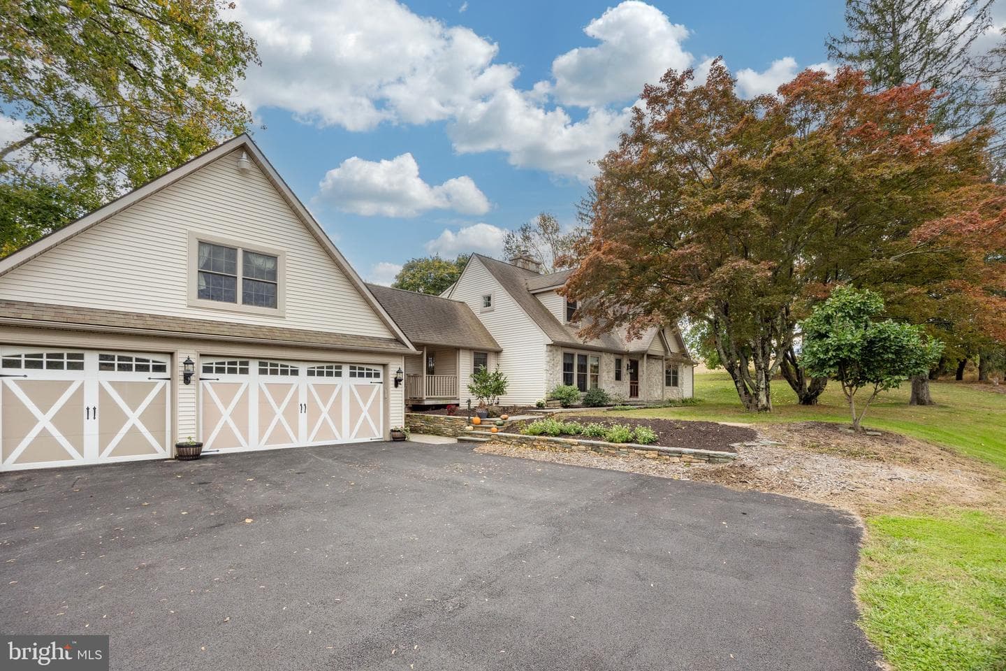 850 Sugars Bridge Road photo 40