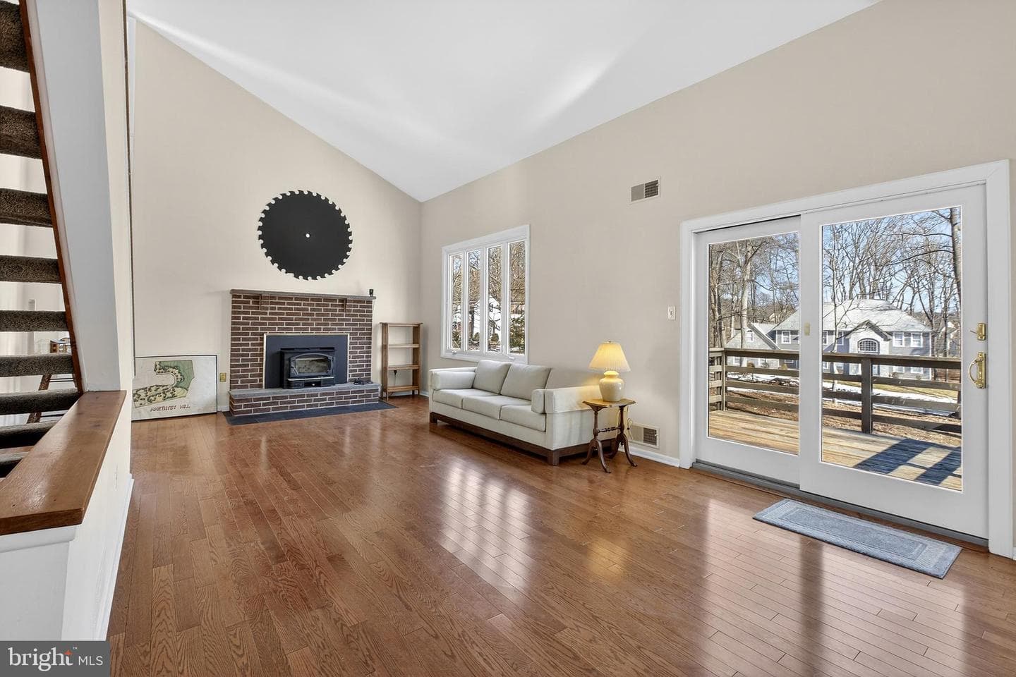 1072 Forest Road photo 14