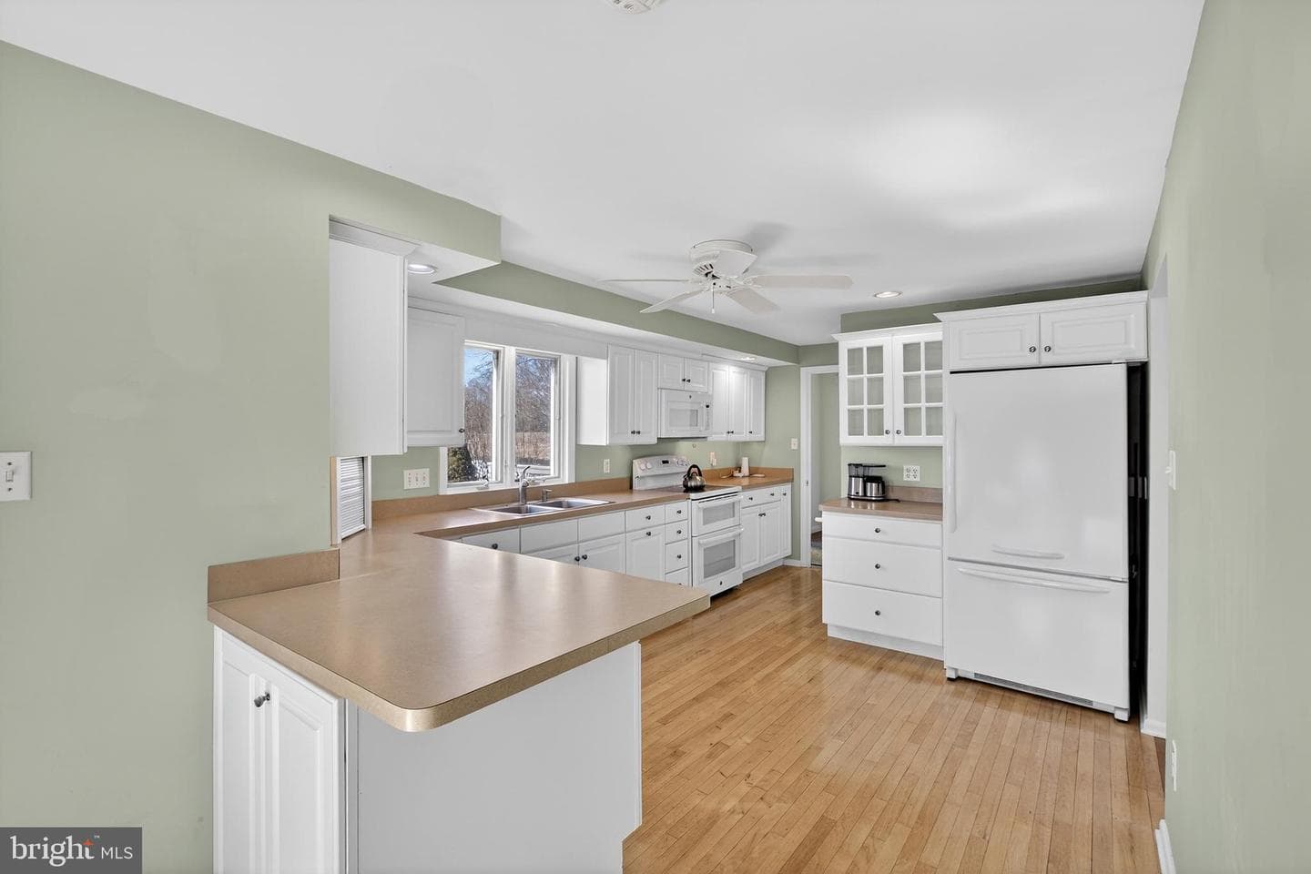 1072 Forest Road photo 24