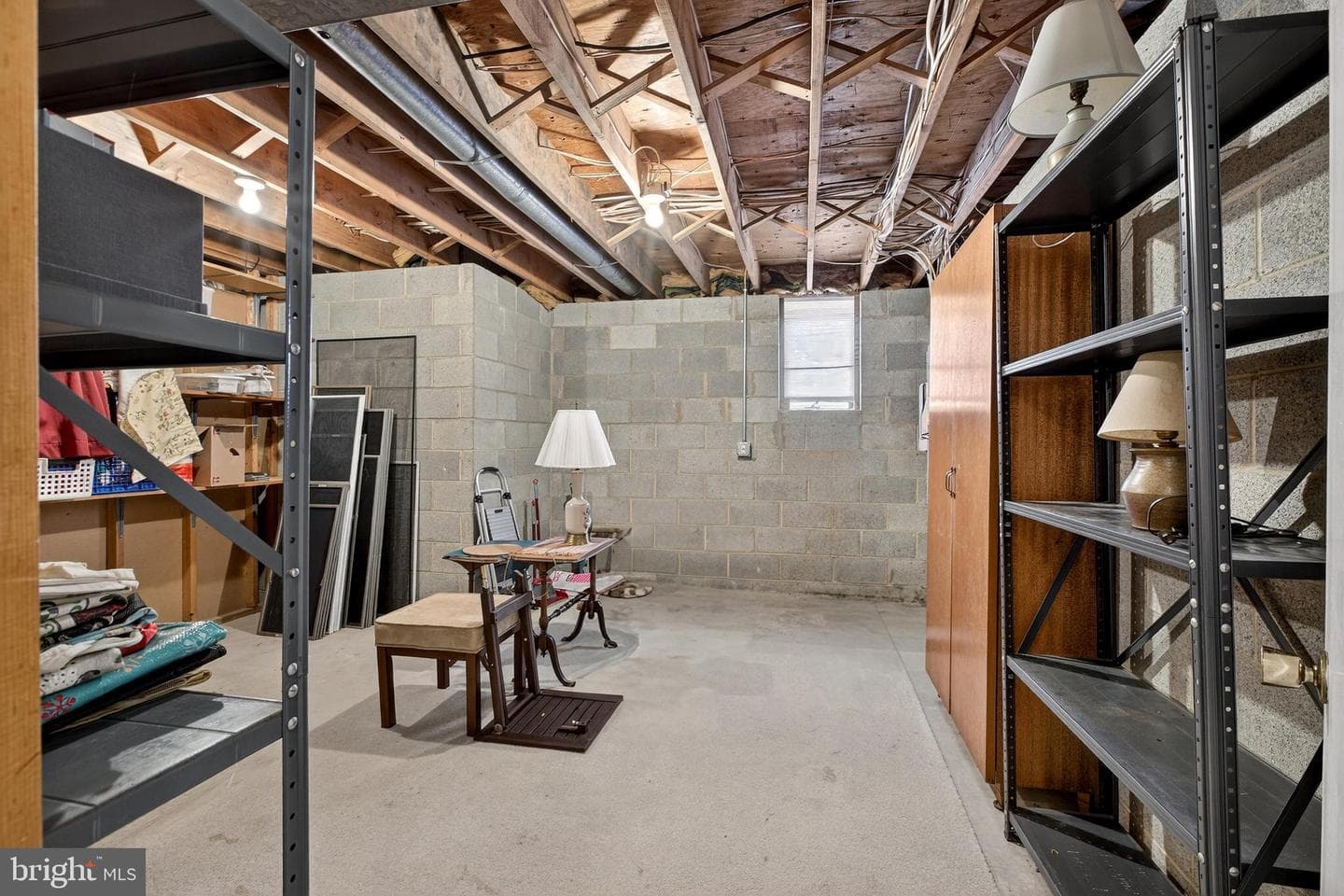 1072 Forest Road photo 64