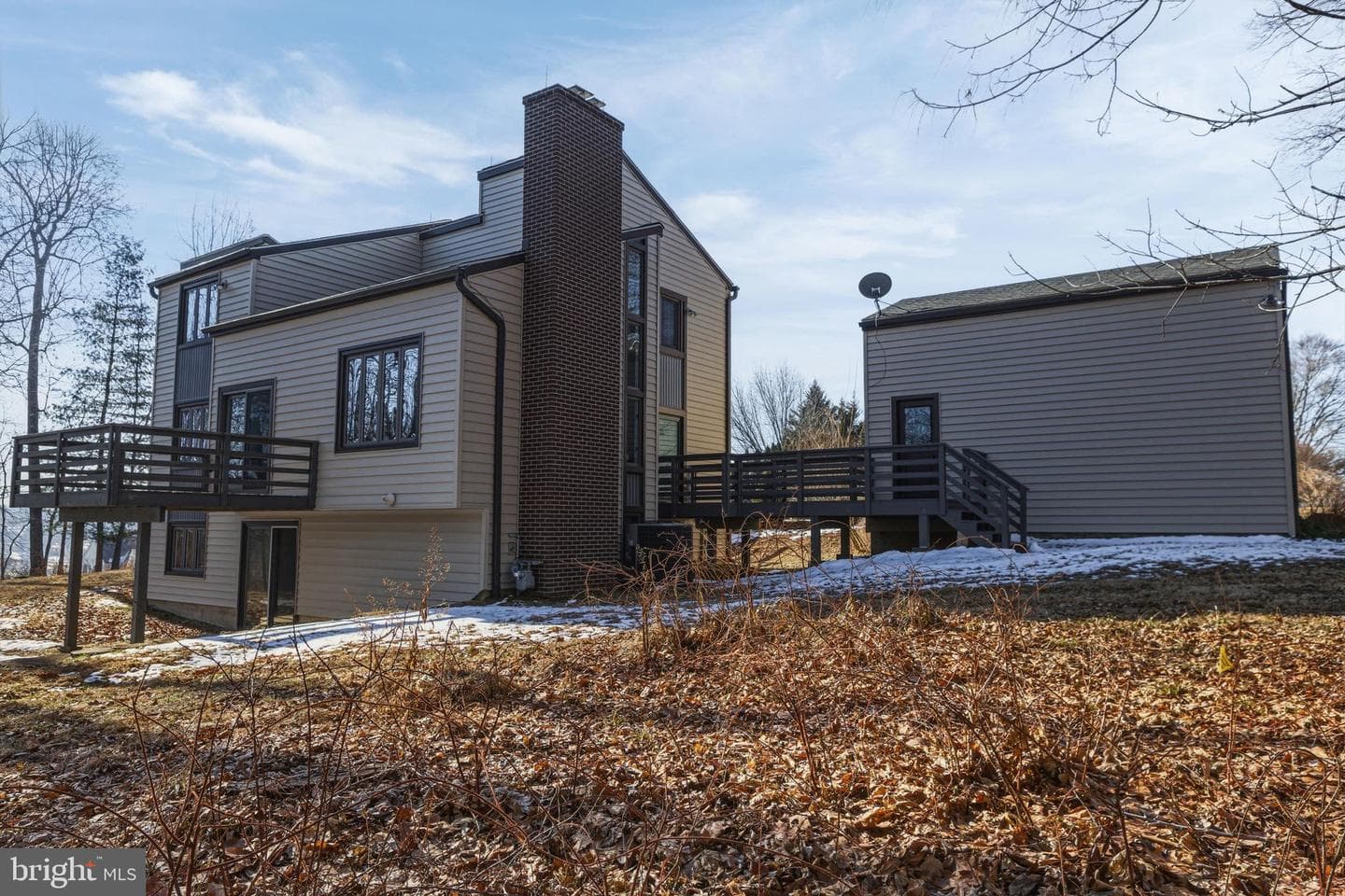 1072 Forest Road photo 68