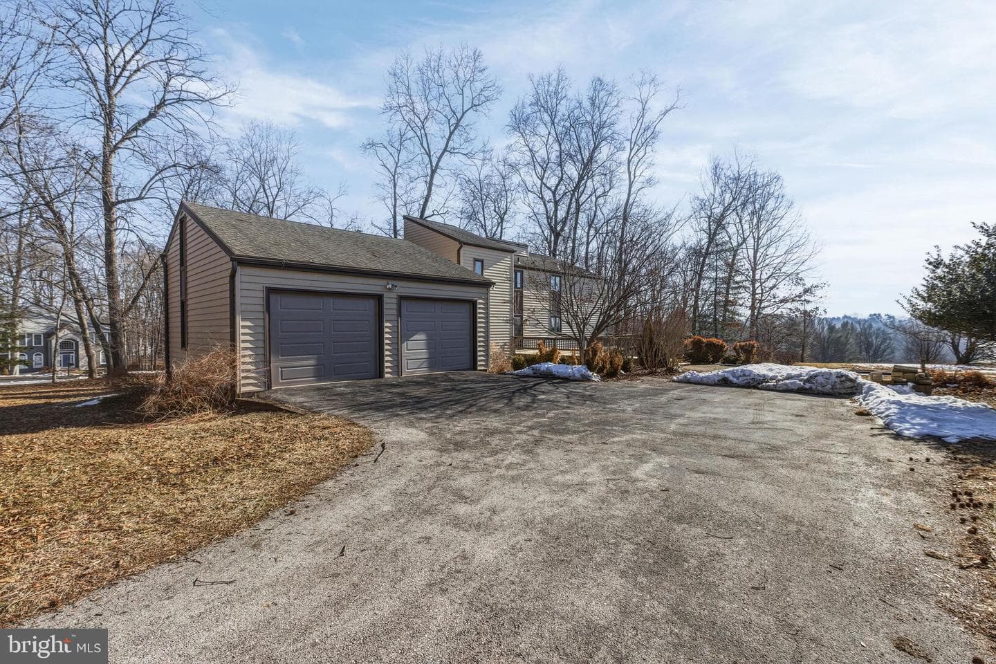 1072 Forest Road photo 91