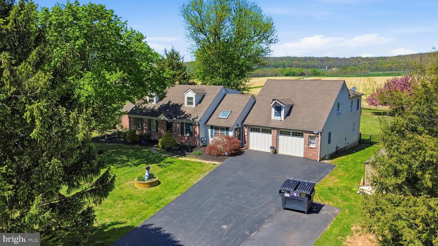 55 Lakeview Drive photo 61